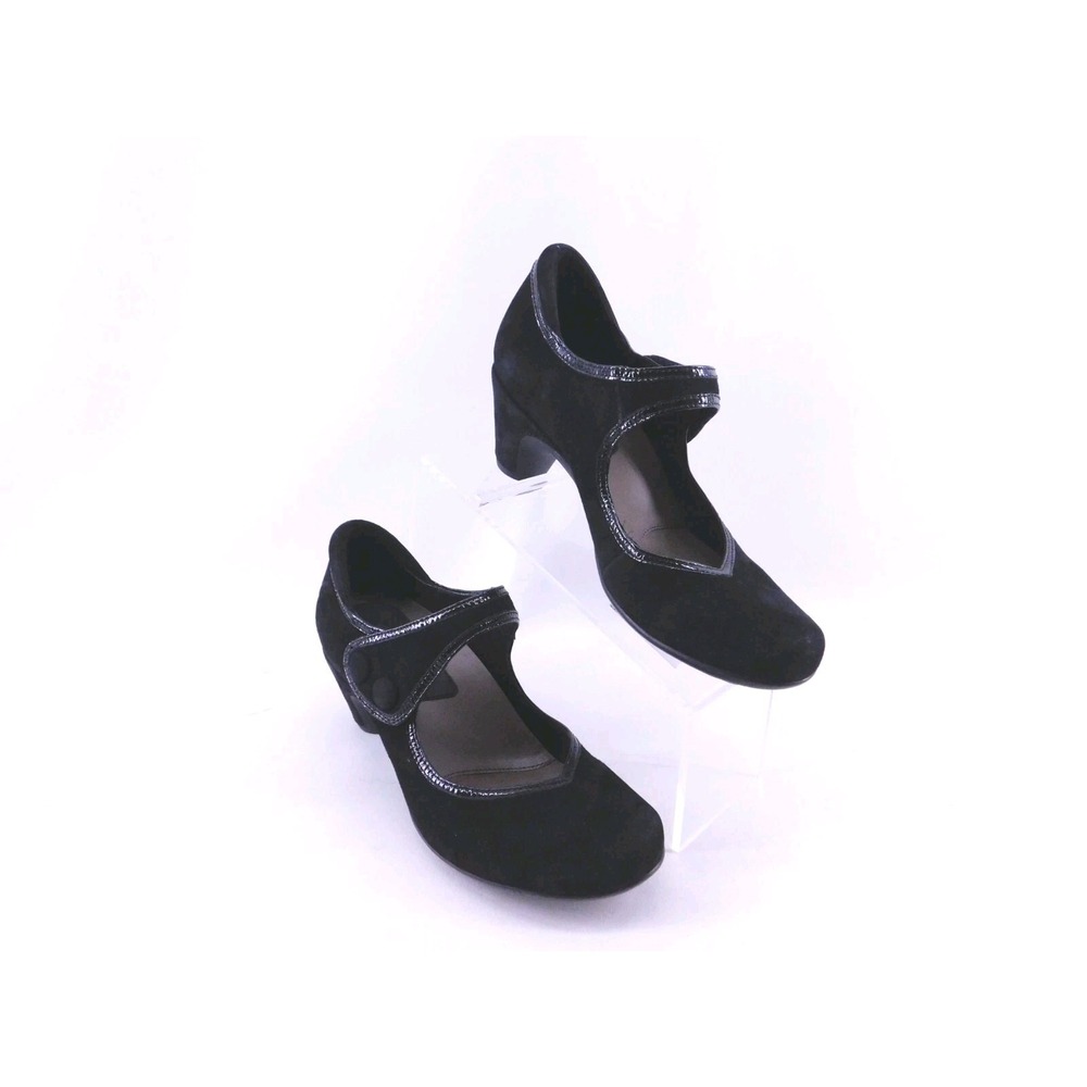 Women's Earthies Lucca Comfort Strap Pumps Black Suede Size‎ 9 B